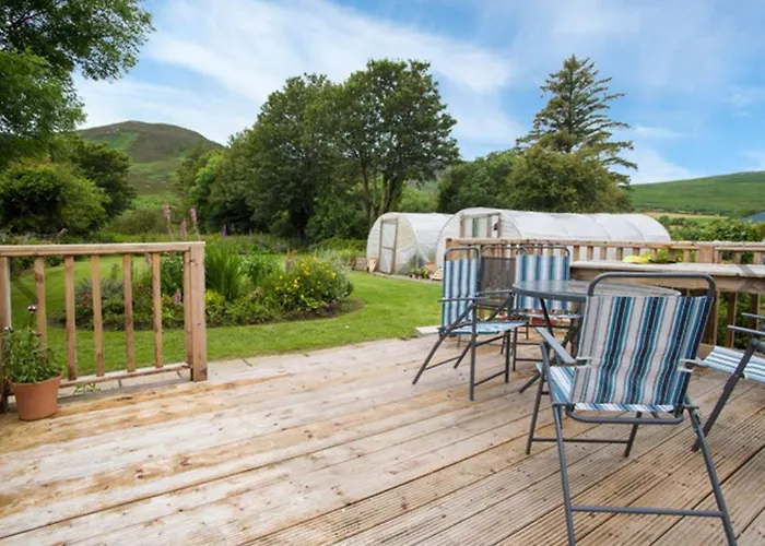 Hillview Holiday Home